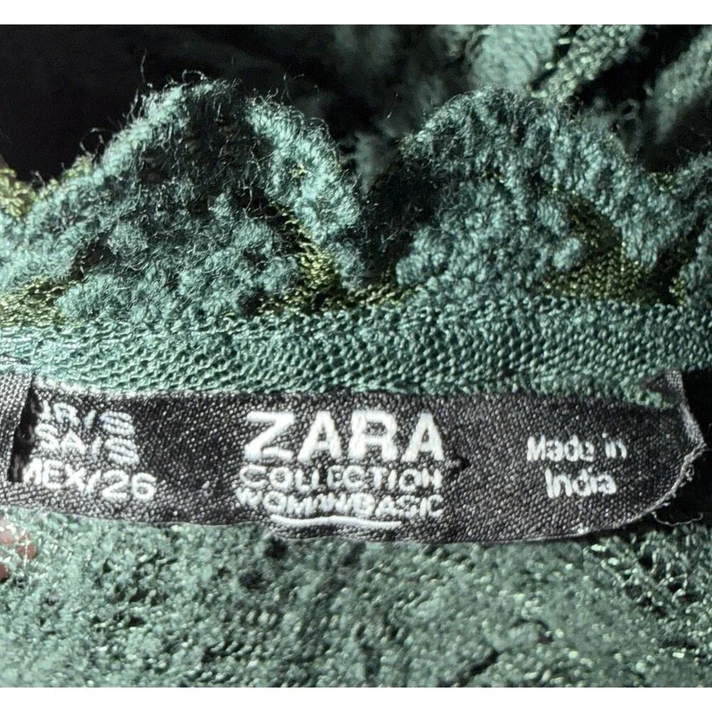 Zara Basic Collection Green Lace Blouse Size Small Sheer Scalloped Top